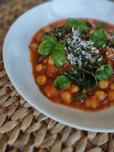 garbonzo bean and Kale